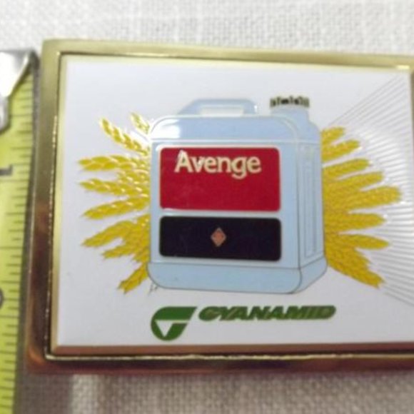 Vintage Avenge Cyanamid Agricultural Belt Buckle - Picture 8 of 8